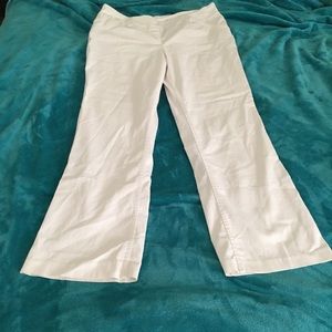 Westbound women’s size 18, slimming white jeans